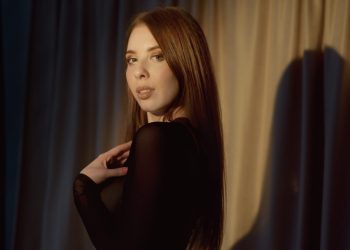 Vote For Me: Etonika