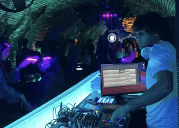 Vote For Me: GALAYINI