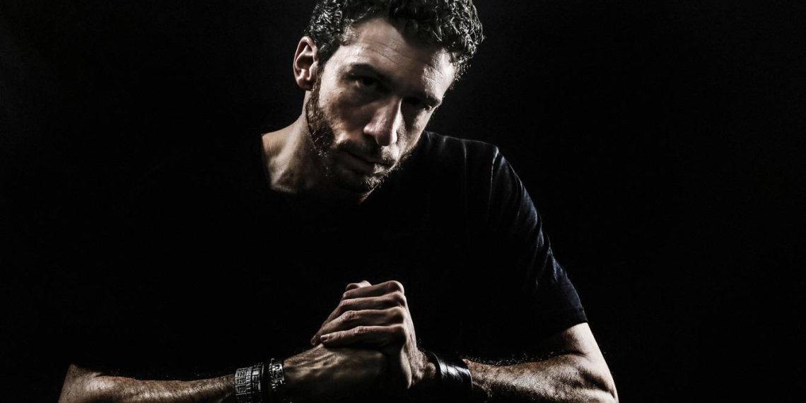 Vote For Me: Cristian Ferretti