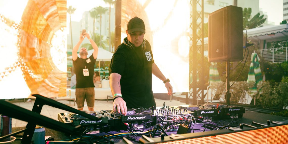 Vote For Me: Notorious Lynch