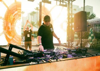 Vote For Me: Notorious Lynch